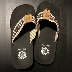 Yellow Box Black and Brown Sandals